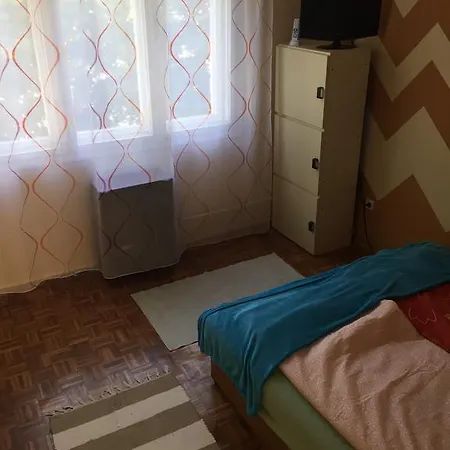 Edina Alloggio in famiglia Siófok